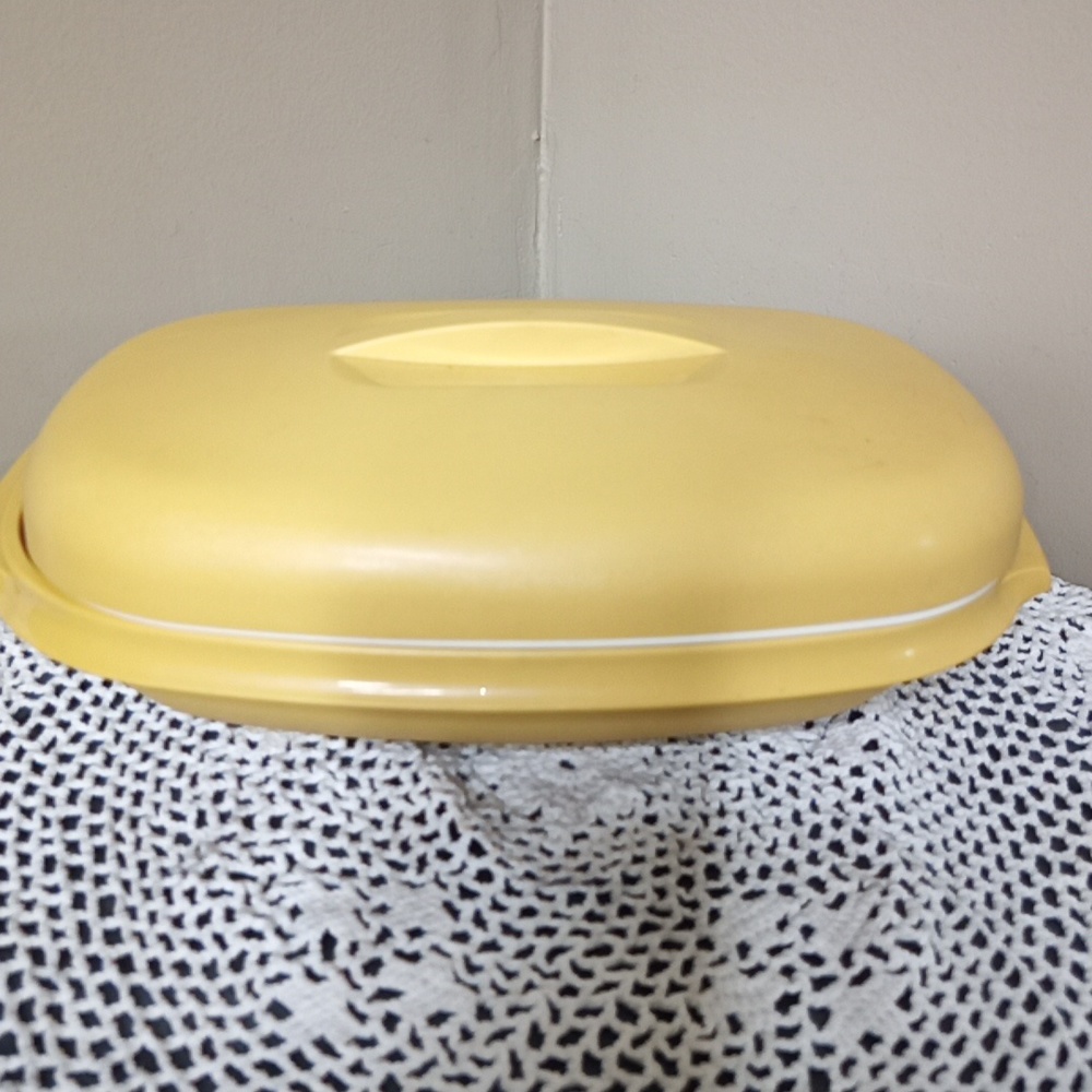 Vintage Harvest Gold Tupperware 1273-5 Vegetable Steamer 70'S Microwave 4 pc Set